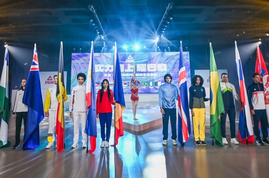 澳客登录-世界各国选手在体育赛事中角逐金牌
