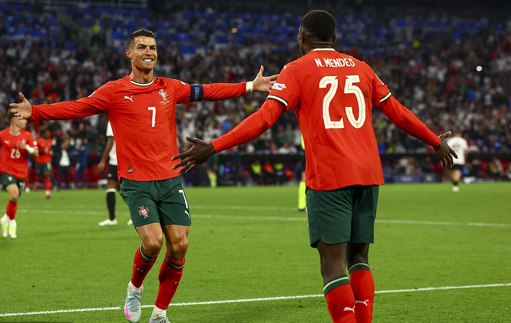 澳客竞技-葡萄牙队惊险逆转荷兰队