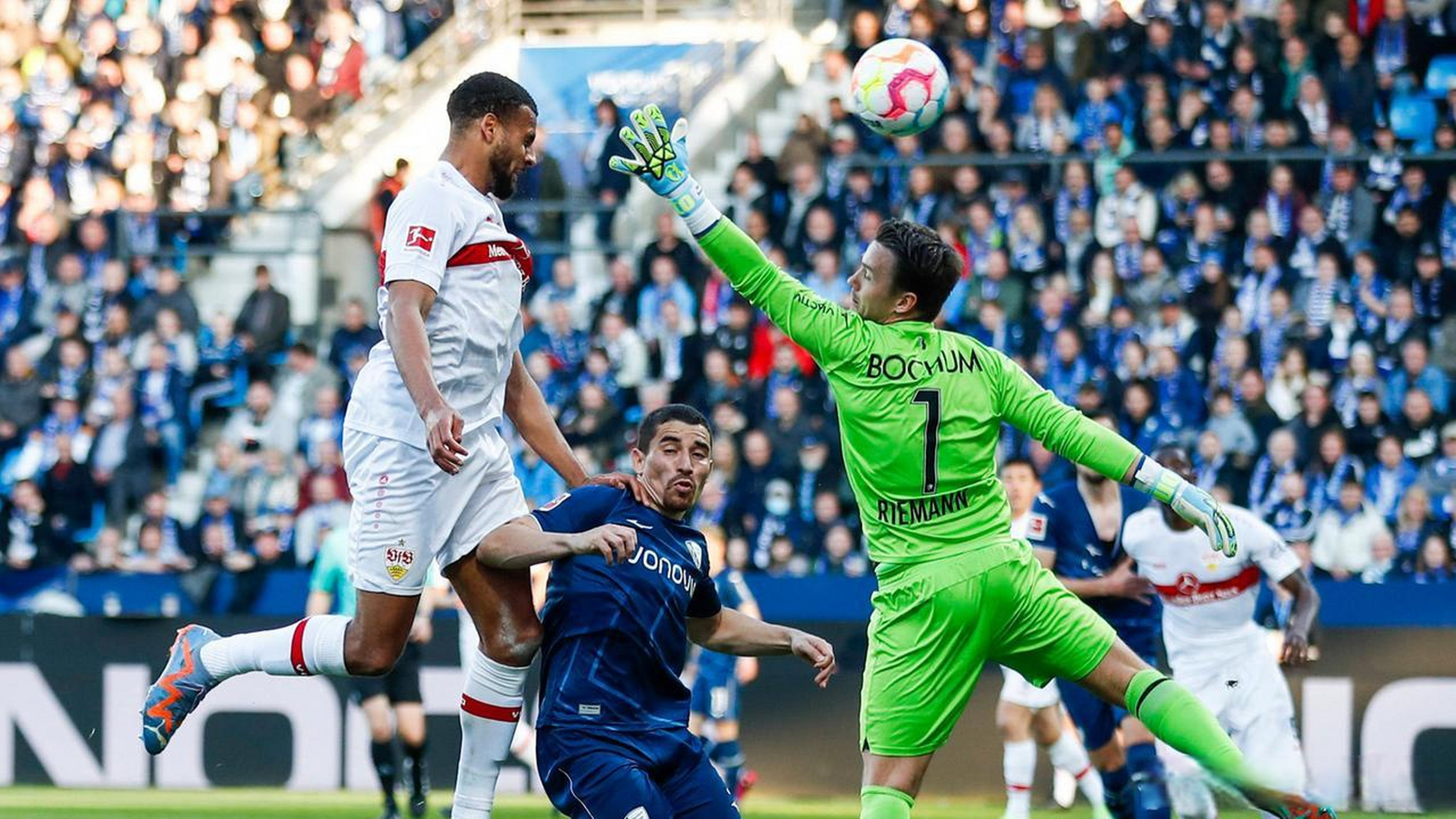 澳客app下载地址-沙尔克不敌霍芬海姆,主场比赛赢球被推迟至周日的简单介绍