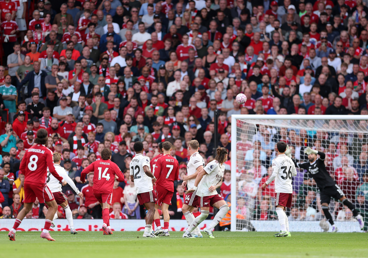 澳客网页版-利兹联客场惊险战胜布莱顿,保持不败势头