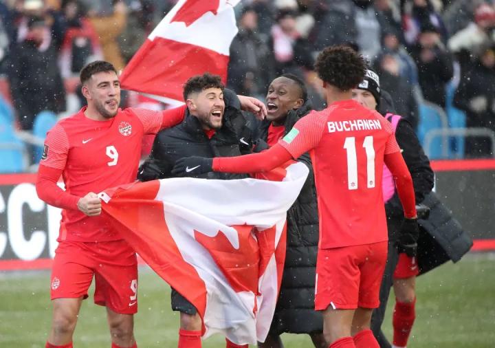 澳客登录-拜仁慕尼黑暴走,一枝独秀,晋级洲际俱乐部赛事四分之一决赛的简单介绍