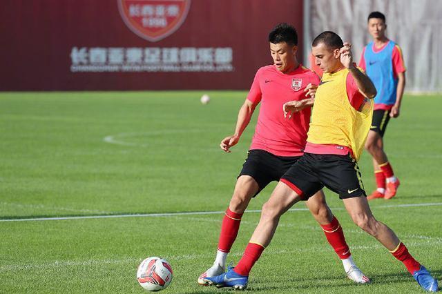 澳客vip注册-深圳佳兆业主场战胜贵州恒丰,全力冲刺胜利的简单介绍