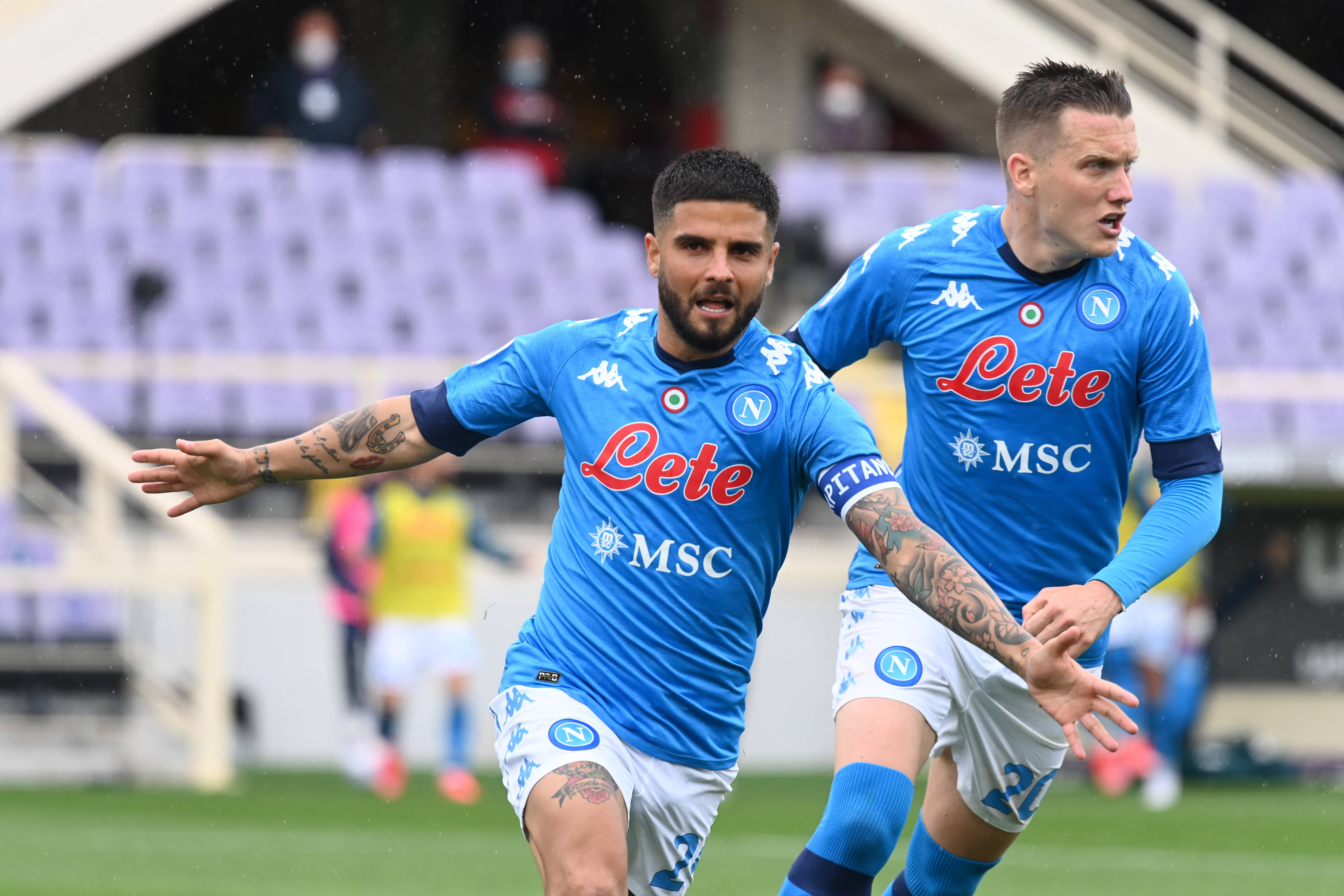 澳客app下载地址-包含那不勒斯主场击败佛罗伦萨,保持欧冠席位的词条