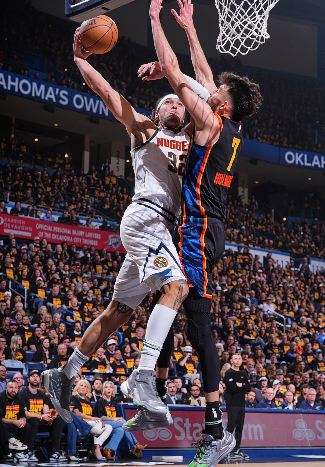 澳客亚洲官网-关于猛龙力克掘金,保持不败战绩的信息