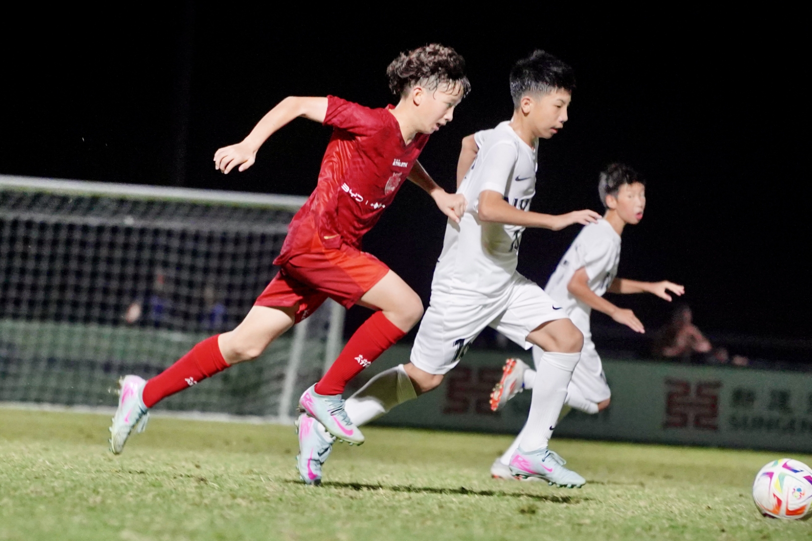 澳客直播-足球联赛备战举措瞩目,备战队伍准备应对一切挑战的简单介绍